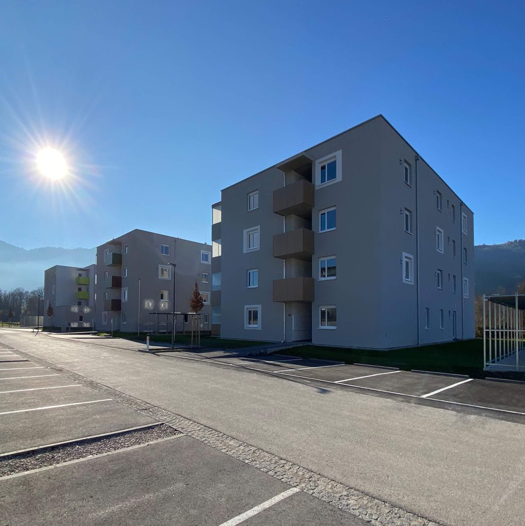 Kirchdorf JW 18 Junges Wohnen Kirchdorf Haus C & B & A Nord-Westansicht